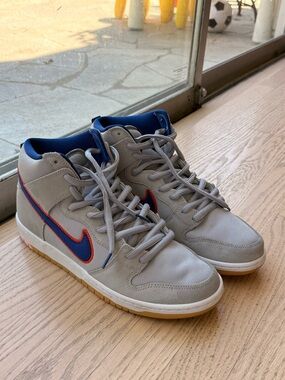 Nike Men’s Mets Grey High-Top Sneakers with Blue & Orange Swoosh